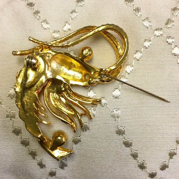 Hattie Carnegie Vintage Crawfish Rhinestone and Pearl Brooch - Picture 3 of 7